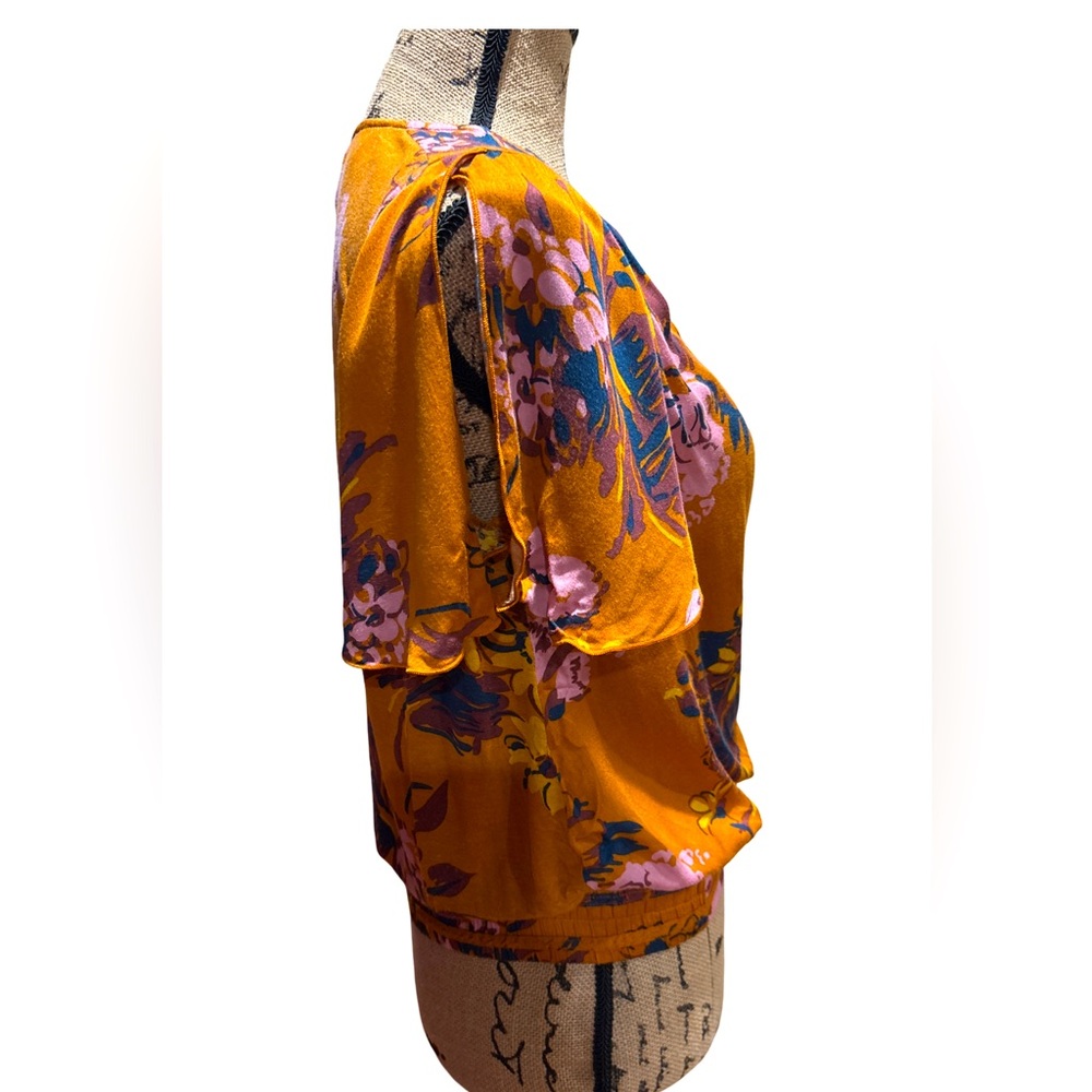 Anthropologie Tiny Venus Knit Wrap Top Floral Orange - Picture 5 of 7